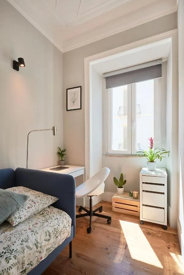 Design Apartment For Big Groups 4Bed/3Bath Lisboa 0*,  البرتغال
