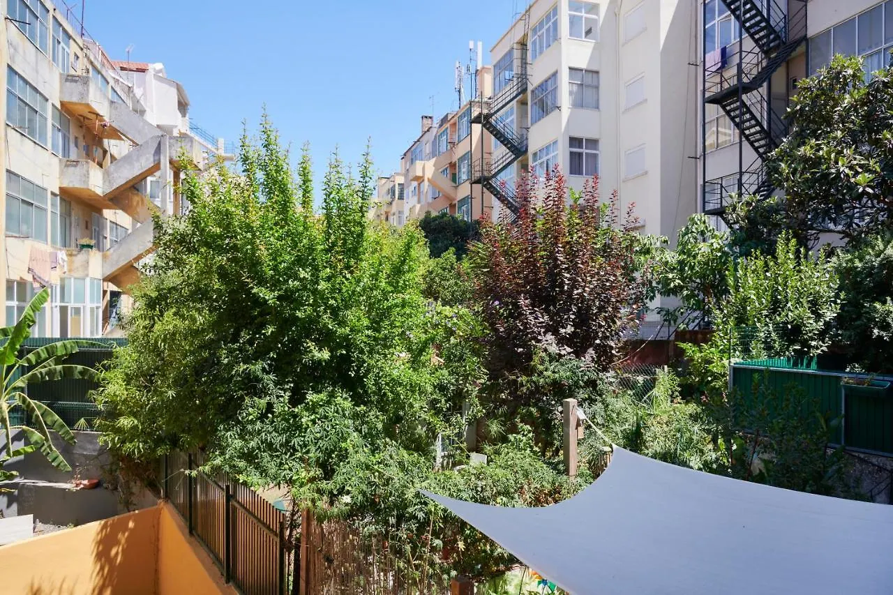 Design Apartment For Big Groups 4Bed/3Bath Lisboa البرتغال
