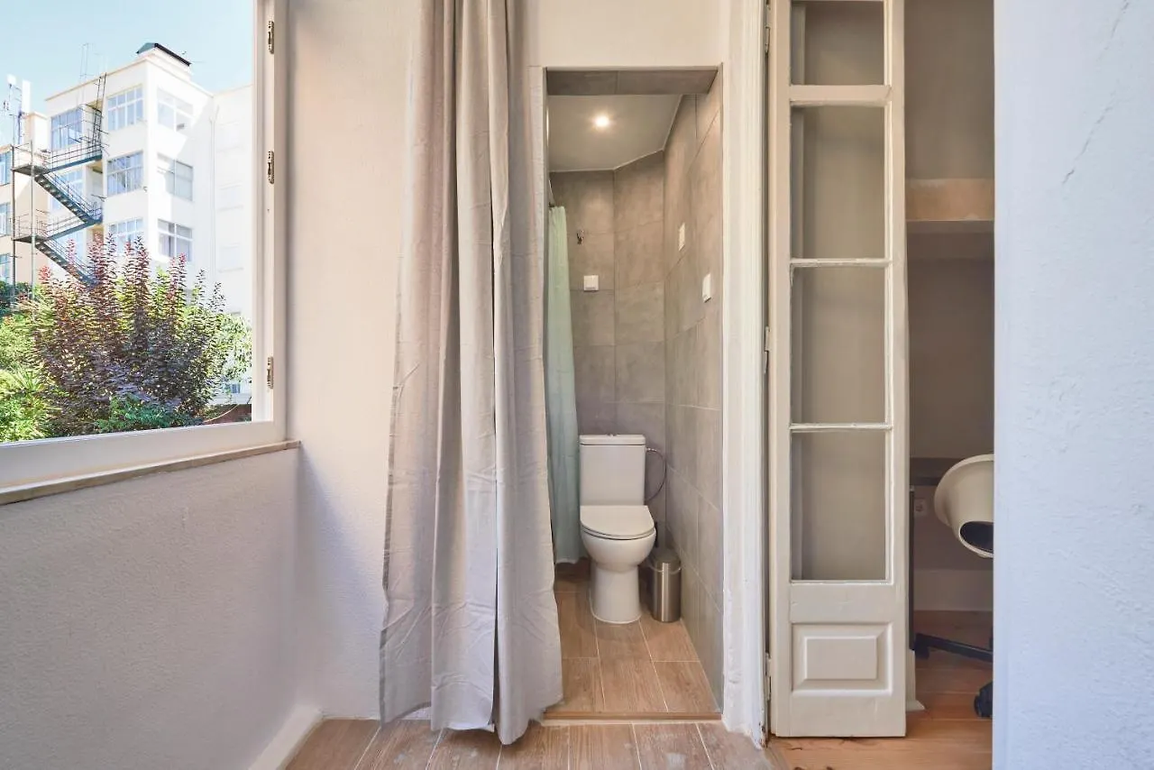 Design Apartment For Big Groups 4Bed/3Bath Lisboa البرتغال
